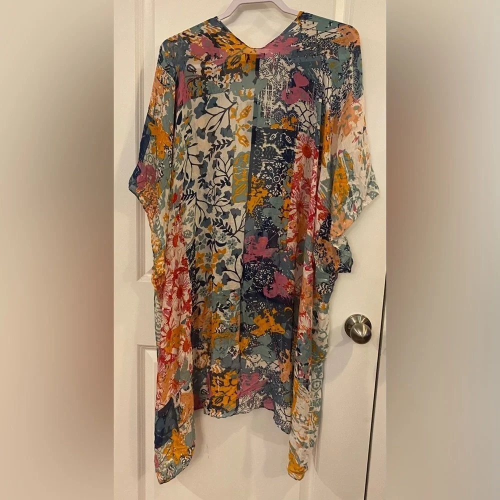Rachel Roy Cover Up Kimono NWT Sz OS Sheer Floral Print Tie Front Or Wear Open